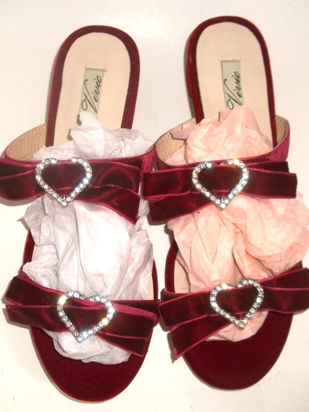 NWOT Vintage Unworn Dark Cherry Velvet Low-Heel Slides w Rhinestone Hearts READ!